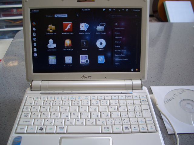 eeepc_fedora17_01.jpg