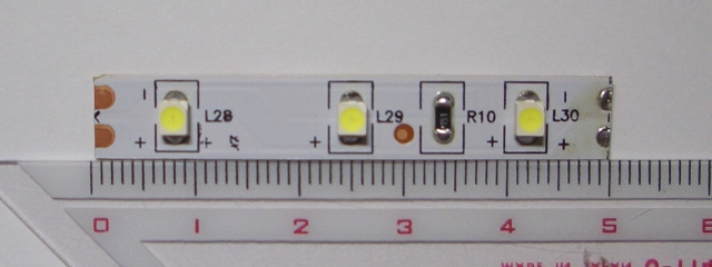 led_ribbon_05.jpg