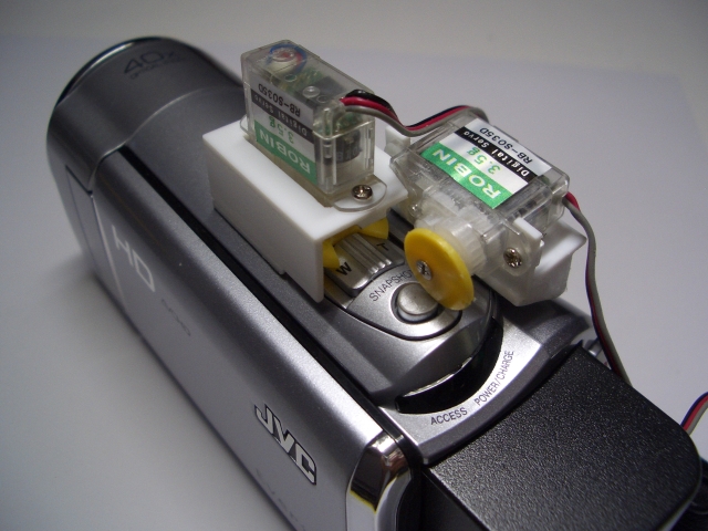 sutter%26zoom_controller_00.jpg